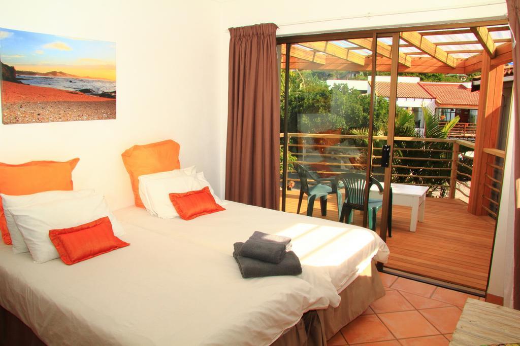 Beach House Jeffreys Bay Exterior photo